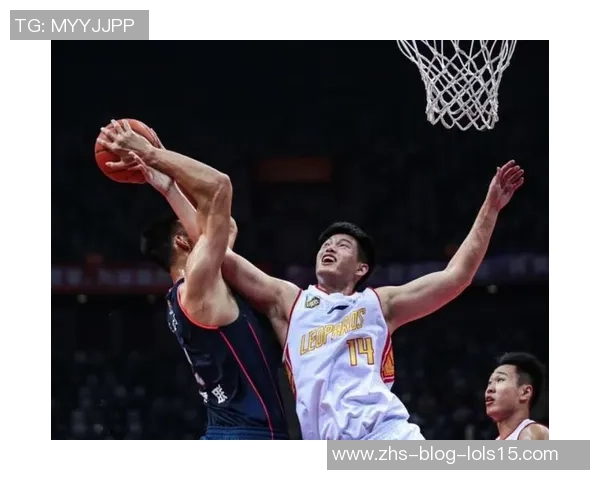 广州篮球队防守策略解析：如何在比赛中提升防守效率与团队协作